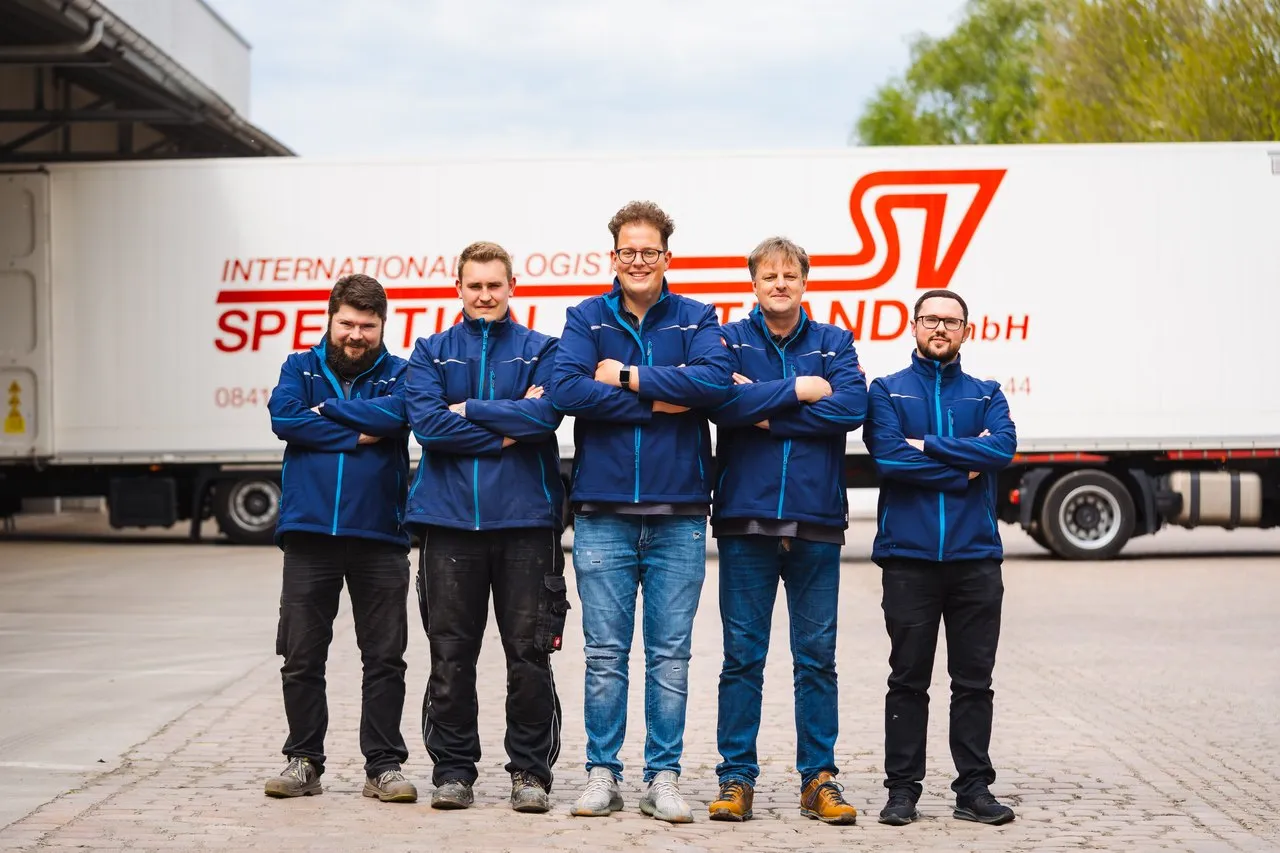 Mitarbeiter der Spedition Vogtland im Gespräch